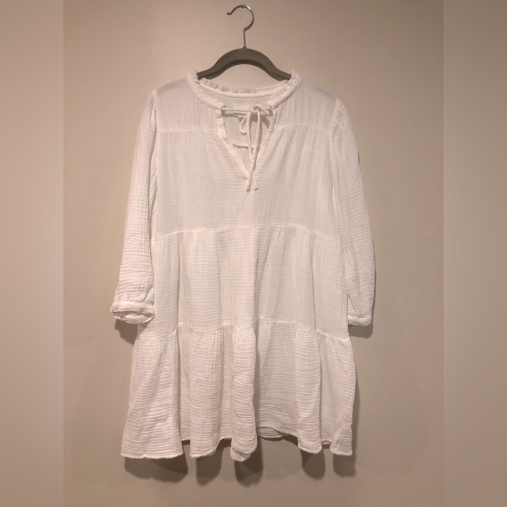 Honorine white dress with long sleeves and tie in front, M.